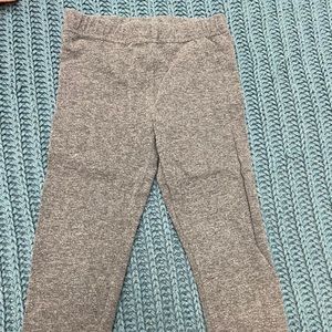 Grey leggings girl